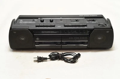 Radio estéreo AM/FM de colección GE casete doble doblaje de alta velocidad modelo 3-5635A Foto 1 de 4