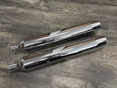 Harley Davidson Street Glide 2006 FLHXI silenciadores cromados originales #41 Foto 1 de 4