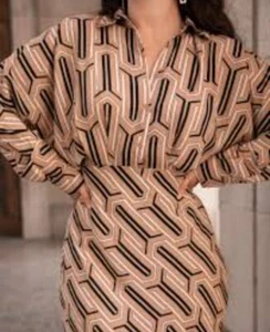 EXPRESS Printed Half Button Up Portofino Shirt Dress Women's Size XS Beige/Tan  - Picture 1 of 8