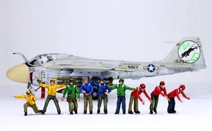 Figuras prepintadas 09 1:48 tripulaciones de cubierta de la Marina de los Estados Unidos - Imagen 1 de 16