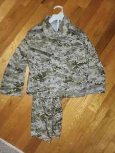 Marine Corps 2 Piece Camo Uniform - Tiny Trooper Childs Size 2 - Picture 1 of 4