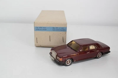B100 1:43 WESTERN MODELS ROLLS ROYCE SILVER SPIRIT GRANATE COMO NUEVO. - Imagen 1 de 4