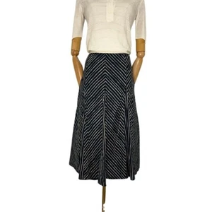 Kenneth Cole Pleated Striped MIDI Skirt Size 4 - Picture 1 of 9