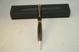 Handgefertigter afrikanischer Schwarzholz Kugelschreiber mit Kupferteilen und Geschenkbox - Bild 1 von 3