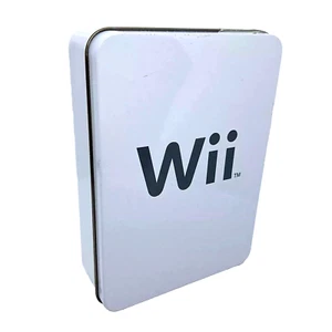 Nintendo Wii Metal Tin Vintage Scatola Pantaloncini Uomo SOLO Contenitore 7 X 5 X 2 - Foto 1 di 16