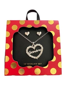 Conjunto Pendientes Collar Corazón Abuela Tono Plata Joyería NUEVO EN CAJA - Imagen 1 de 2