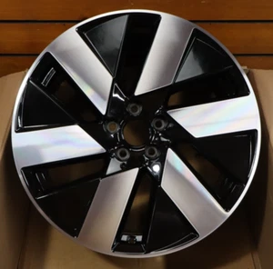 19” x 8” Volvo S60 Recharge 2023 2024 2025 Factory OEM Wheel Rim 70543 - Picture 1 of 5