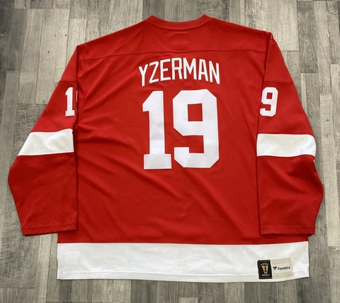 Steve Yzerman Detroit Red Wings Fanatics Vintage Jersey Cover
