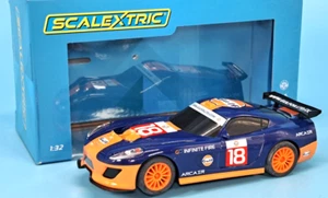 Scalextric C4091 - 1:32 Scale Slot Car - Team GT Gulf No.18 - Picture 1 of 20