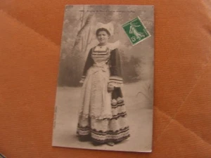 carte postale vers 1900 costume de pont aven - Picture 1 of 2