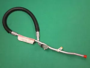 15687216 GM 88-89 C/K TRUCK SUBURBAN TAHOE ENGINE OIL COOLER LINE HOSE - Foto 1 di 1