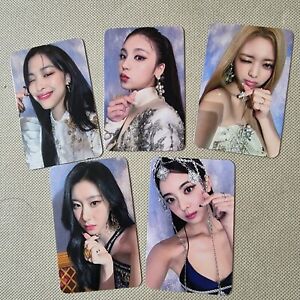 ITZY - Official Mini Album ITZY CHECKMIDE SOUND WAVE LUCKY DRAW PHOTOCARD