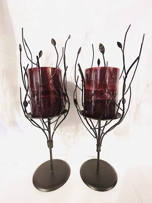 Juego de 2 Candelabros Árbol Hierro Forjado Negro con Velas Rojas Rústico Country Foto 1 de 4