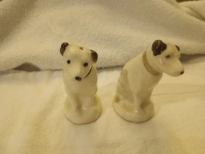 De colección RCA Victor Looking Perro Salero y Pimentero 3 pulgadas Tapón de Corcho  - Imagen 1 de 7