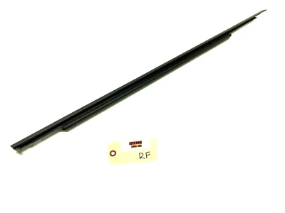 2017-2022 BMW 540i RIGHT PASSENGER FRONT DOOR WINDOW BELT MOLDING OEM - Image 1 of 4