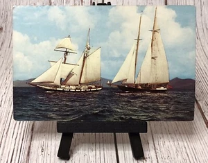 Unter vollen Segeln Segelschiffe Vintage Postkarte - Bild 1 von 4