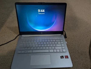 HP 14" Laptop , AMD Ryzen 5500U, 1TB SSD, 16GB RAM (Charger Included) - Afbeelding 1 van 7