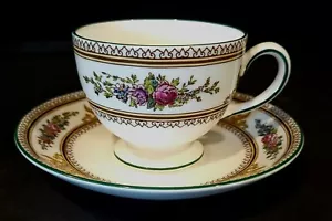 TAZA Y PLATILLO DE COLUMBIA DE MADERA DE CUÑA INGLANDIA - Imagen 1 de 6
