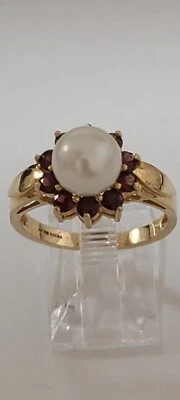 Anillo Perla y Rubí Oro Amarillo 14k 7mm Perla Real 10 Piedras Rubí Rojo Talla 7 Foto 1 de 4