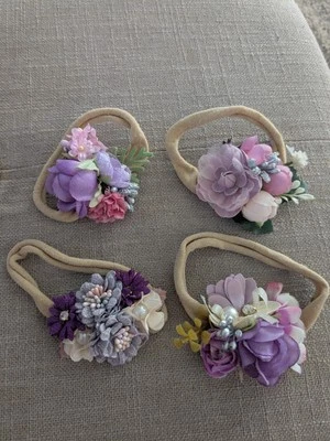 Diademas recién nacido moradas florales 4 en total y caja Foto 1 de 2