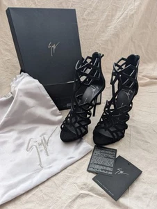 Giuseppe Zanotti Heels Black Cut Out Suede Raquel Heels EU 36.5 UK 3.5 - Foto 1 di 8