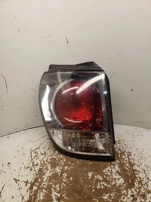 Cuarto de luz trasera del conductor montado en panel para 00-03 LEXUS RX300 1366645 Foto 1 de 4