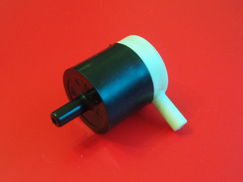 RUPP • Filtro de válvula de retención NOS de colección Rupp Nitro Magnum moto de nieve de colección   Foto 1 de 1