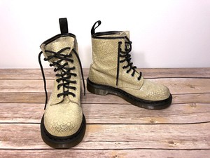 doc martens beige boots