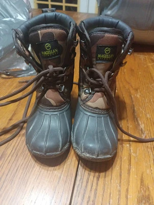 Youth MAGELLAN PVC Camo Duck Boot II. Size 11 medium. - Image 1 of 4