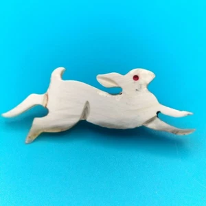 Running Rabbit Brooch Shell Art Red Eye Vintage Animal Motif Decorative Pin - Picture 1 of 3