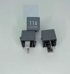 1pcs New A0009826323 automotive relay V23134-J52-X581 - Picture 1 of 1