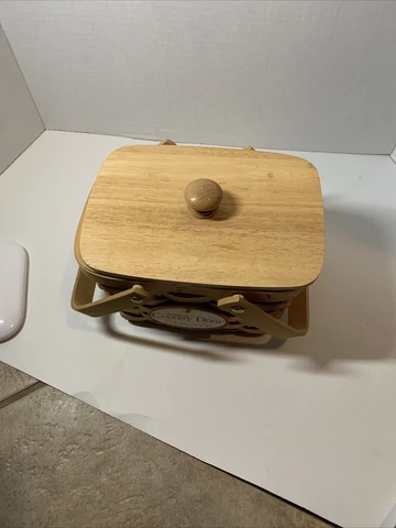 Longaberger basket w/ Double Swinging Handle With Country Door Orname Small Size Cover