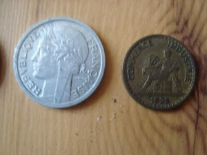 5 coins 4 francs and 1 centimes - Picture 1 of 8