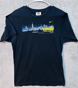 Nike Tennis Mens Medium Black  Flushing Meadows NYC New Yotk City Skyline - Picture 1 of 9