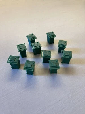 O/O27 Scale Green Wheeled Trash Cans  - Scenery Accessories  - Image 1 of 3