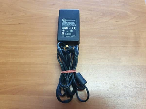Original AC adapter Model LE NU20-5050200-13 Output 5V----2.0A - Bild 1 von 1