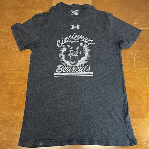 Cincinnati Bearcats Shirt Mens Medium Gray Short Sleeve Under Armour Heat Gear Cover