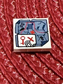 LEGO 3068pb0946 White Tile 2x2 Tattered Map 75904 Mystery Mansion Scooby-Doo