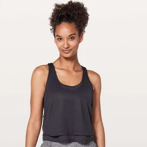 Lululemon Lean In Layered Tank Size 2  Boysenberry Purple - Picture 1 of 4