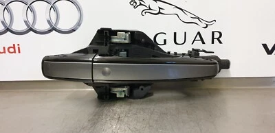 RANGE ROVER VOGUE 2014 NSR MANIJA PUERTA EXTERIOR TRASERA IZQUIERDA BJ32-224N02 NEGRA Foto 1 de 4