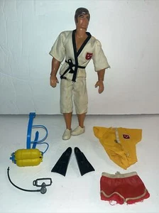 1971 Mattel BIG JIM Karate Chop Doll Outfit Scuba Diver Tank Clothes All Star - Imagen 1 de 23