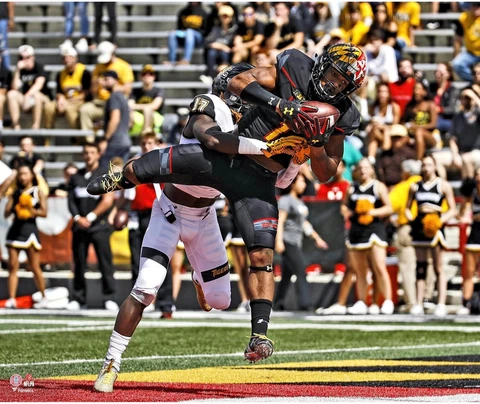 DJ Moore Maryland Terrapins Unsigned Touchdown Catch Photograph Cover