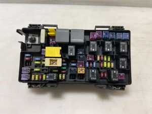 Jeep JK Wrangler OEM TIPM Totally Integrated Power Module 68105503AB 2012 169944 - Picture 1 of 8