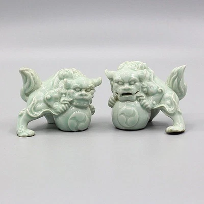 Just $70！！！Pair Chinese Green Porcelain Foo Fu Dog Guardion Lion Ceramics Statue - Image 1 of 4