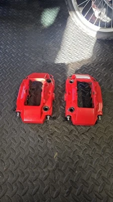 Porsche 996/Boxster S. Brake Calipers. Rear Pair. 996.352.421 & 996.352.422 - Image 1 of 4