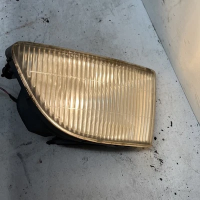 Faro antiniebla delantero derecho Lexus SC300 SC400 1992-1995 FABRICANTE DE EQUIPOS ORIGINALES Foto 1 de 4