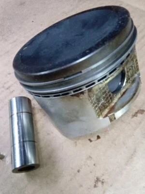 Pin de muñeca Nissan 240sx Ka24de pistón S13 S14 91-98 Foto 1 de 4