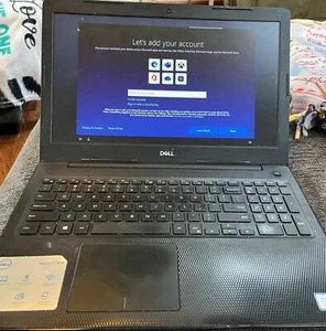 Dell Inspiron 15 3000 Series Laptop i3-7020U 8GB RAM 915 GB HDD Windows 10 Home - Picture 1 of 5