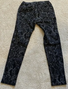 Sanctuary Leggings Größe Large Stretchhose schwarz & grau abstraktes Design gebraucht, in einwandfreiem Zustand - Bild 1 von 10