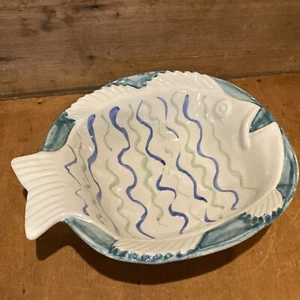 Ciotola pesce scultura ceramica artistica studio fatta a mano - Foto 1 di 8